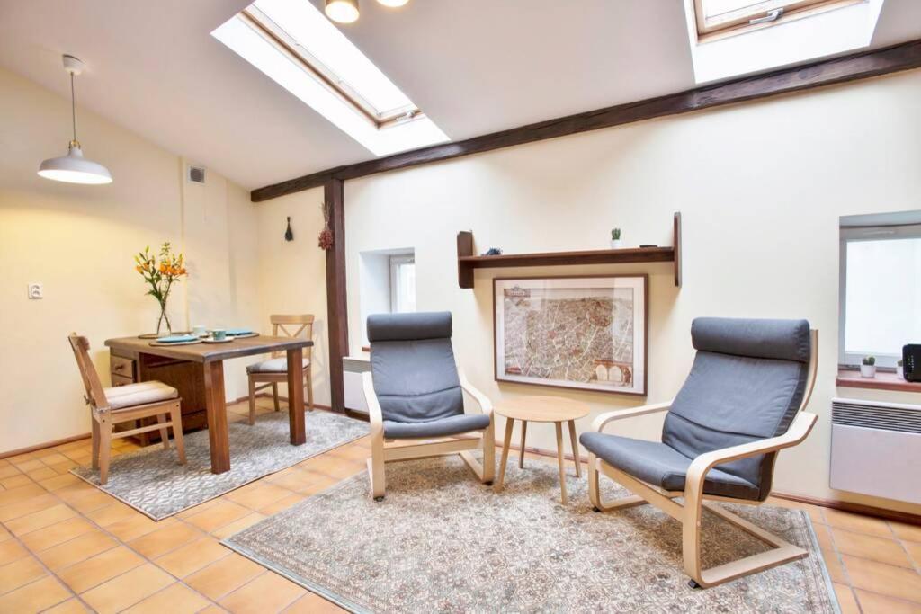 דירות קרקוב Bright Loft In Amazing Location מראה חיצוני תמונה